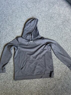 Under Armour Men’s Charcoal Hooded Pullover Sweatshirt